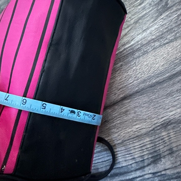 Betsey Johnson purse with matching wristlet - Picture 9 of 15